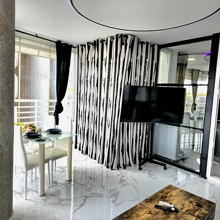 Spectrum Elegance 1 Bedroom City Center With Season Pool * Torremolinos
